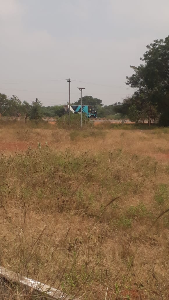 Plot for sale next to sastra collage.
